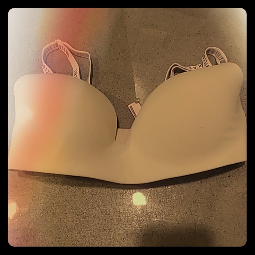 VS 36DD t-shirt bra